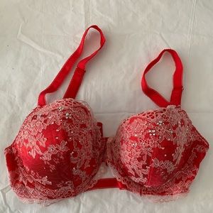 Victoria’s Secret Bra